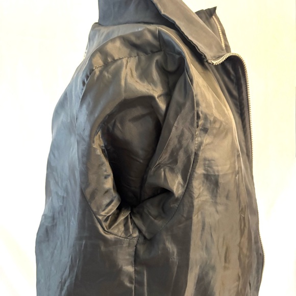 Mondetta Black Quilted Hooded Jacket - Picture 6 of 9